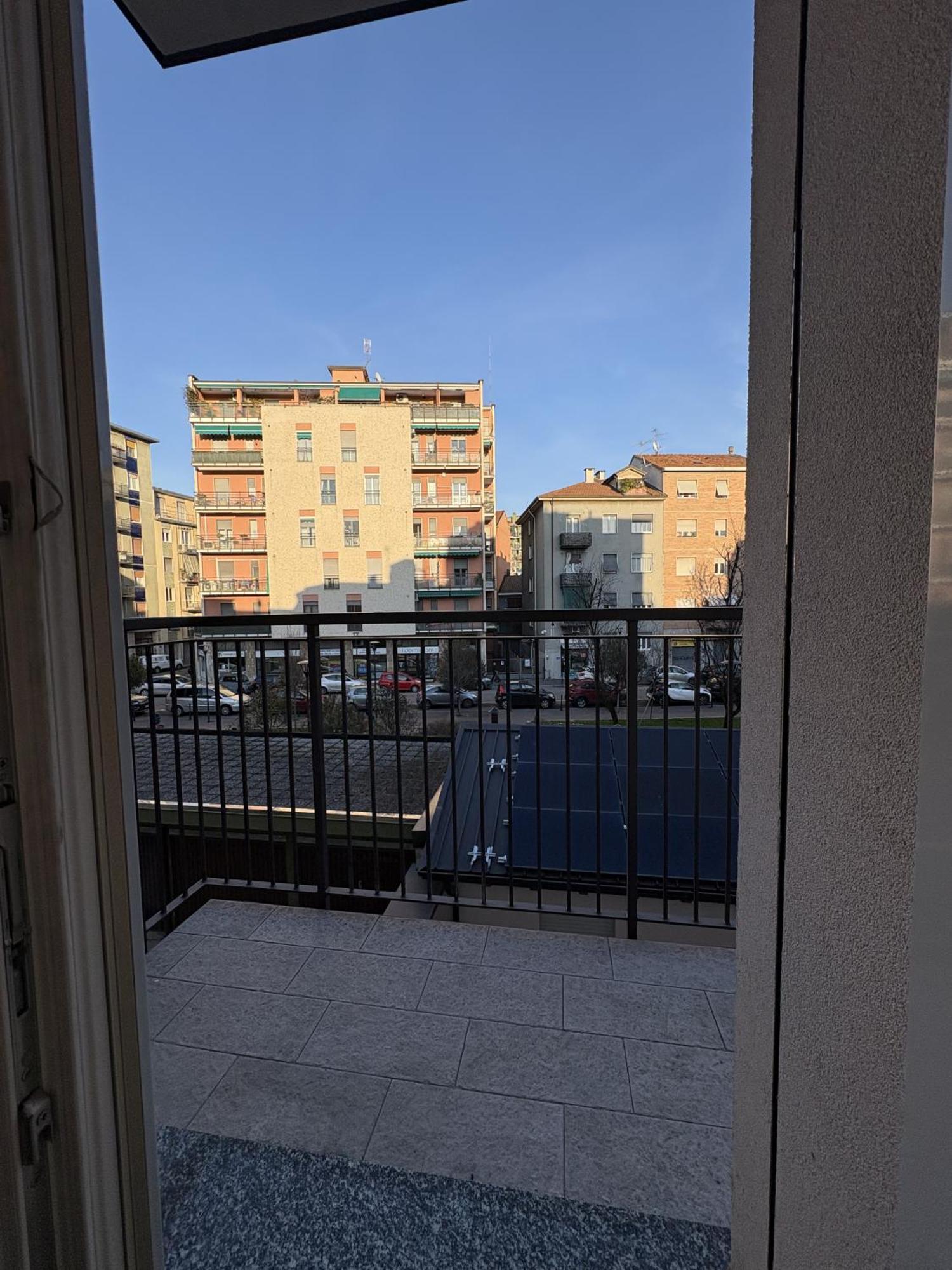 Essential Apartment Sesto San Giovanni Exterior foto